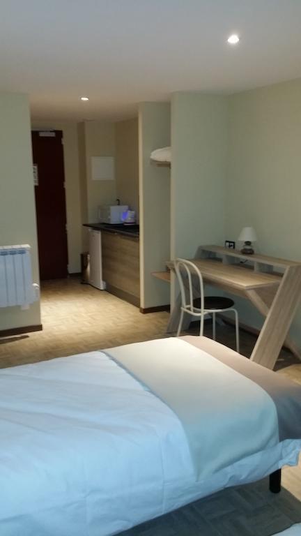 La Pause Hotel Evreux Bilik gambar