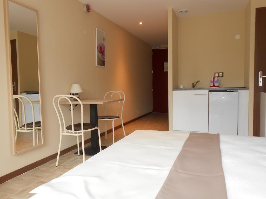 La Pause Hotel Evreux Bilik gambar