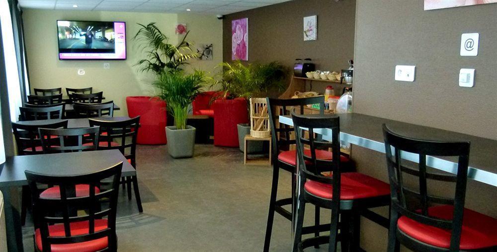 La Pause Hotel Evreux Luaran gambar